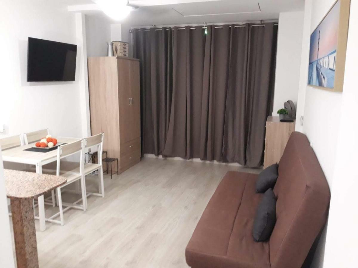 Gaby Rincon De Loix Apartment เบนิดอร์ม ภายนอก รูปภาพ